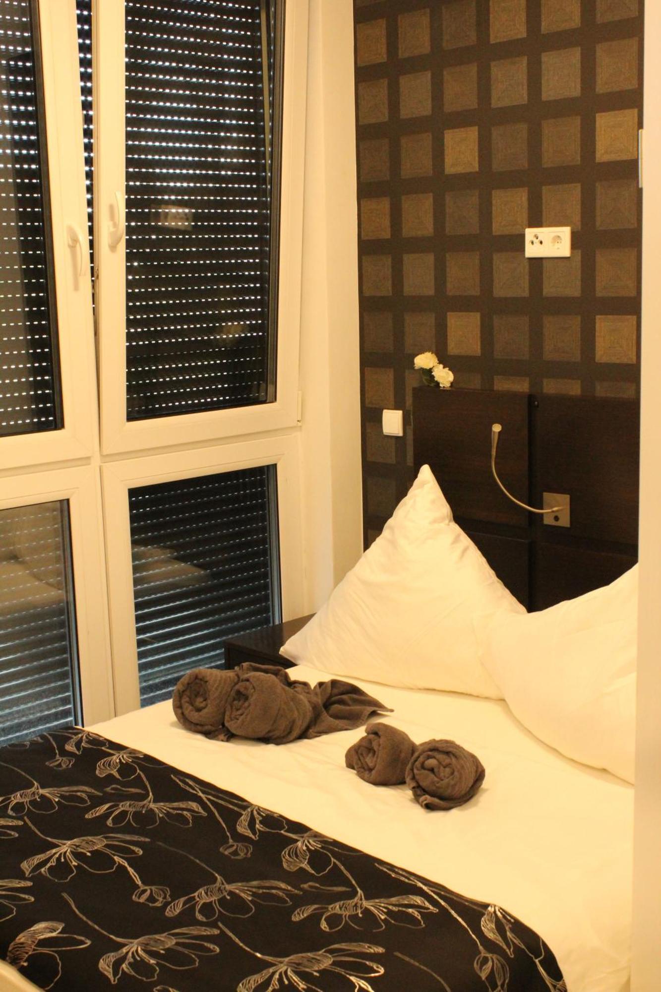 Momomotel - Self Check-In Hotel Am Stadion ケルン エクステリア 写真
